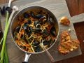 Organic Linguine with Mussels