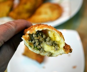 pastel_meat_cheese_filling