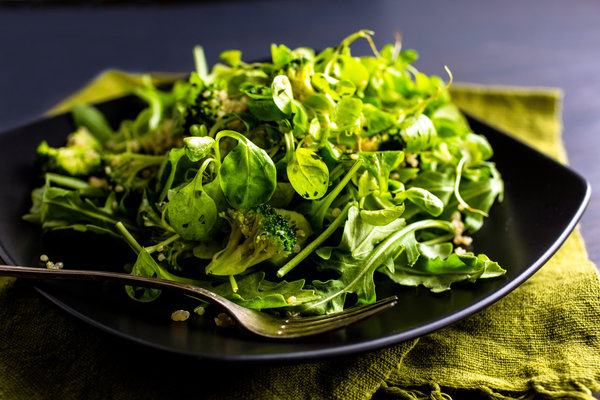 broccoli, quinoa and purslane salad